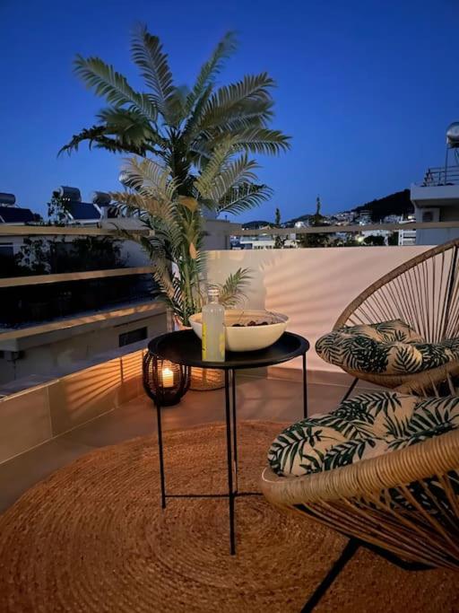 Cozy Opposite The