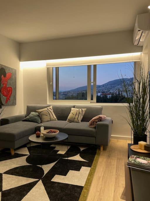 Cozy Opposite The *